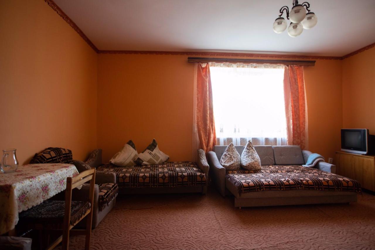 Guest House In Drachino Свалява Екстер'єр фото