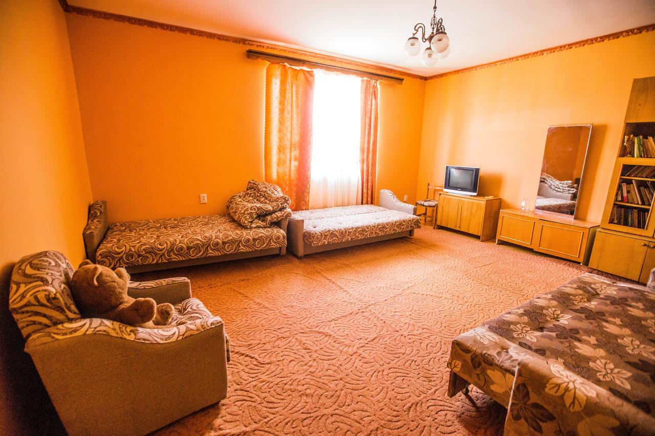 Guest House In Drachino Свалява Екстер'єр фото